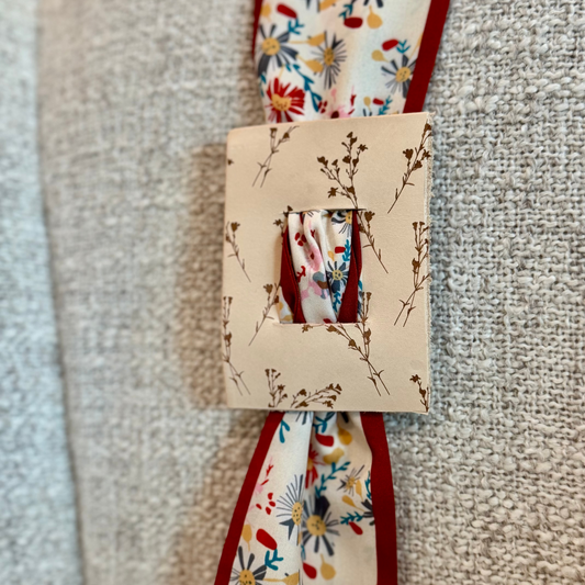 Floral - Floral Light Brown Leather Hair Accessory